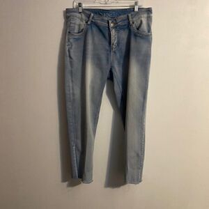 Rue21 Mid-Rise Skinny Freedom Flex ankle jeans, size 14